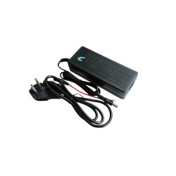 Gigabit Industrial PoE 8 Port + 2GE Uplink