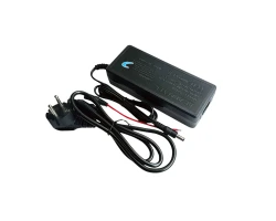 Gigabit Industrial PoE 8 Port + 2GE Uplink
